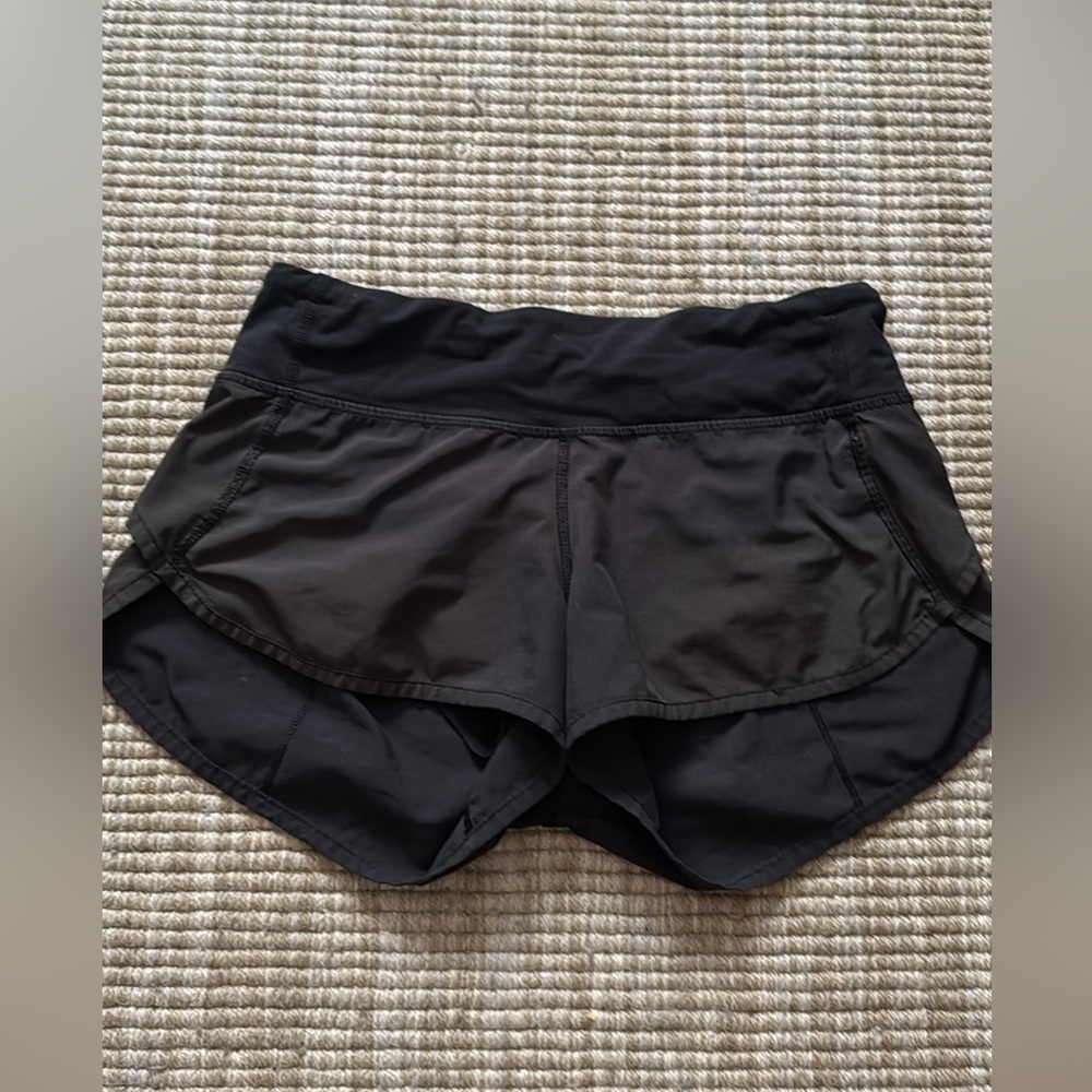 Lululemon classic speed short size 2